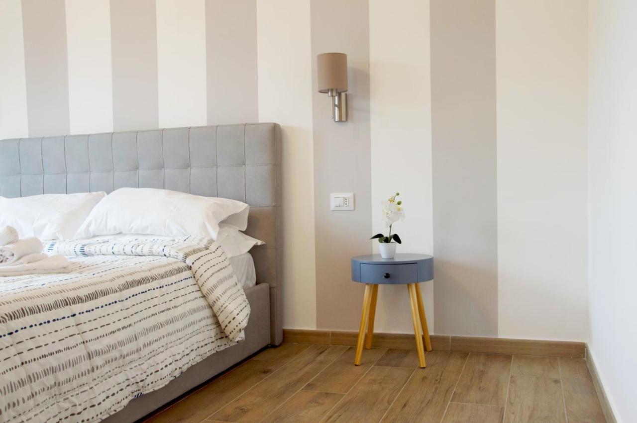 פאביה Minerva Rooms מראה חיצוני תמונה